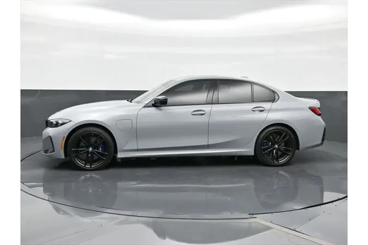$39891 : BMW 3 Series 2024 330e 4dr S image 3