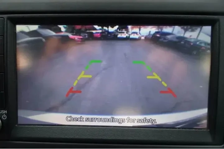 $9590 : 2019 VERSA image 3