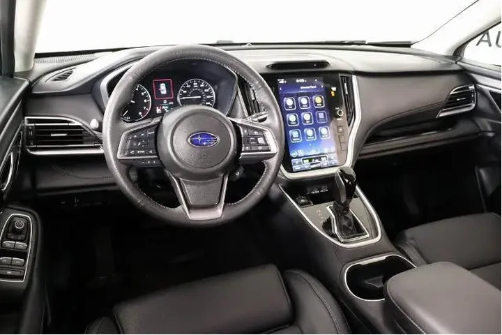 $26952 : Subaru Legacy 2024 AWD Limit image 2