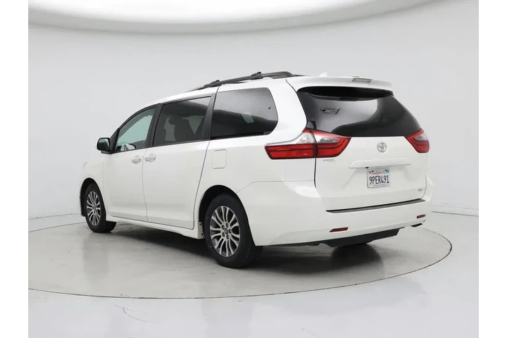 $25998 : Toyota Sienna 2020 XLE 7-Pas image 2