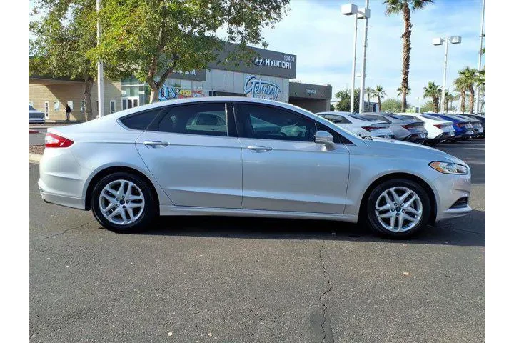 $7999 : Ford Fusion 2016 SE 4dr Seda image 6