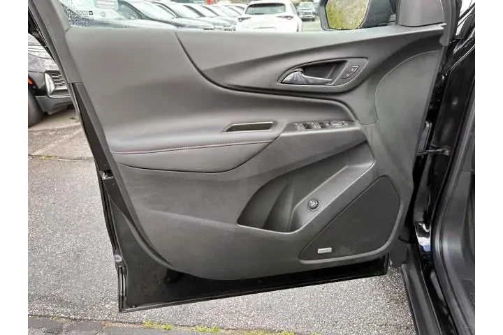 $23999 : Chevrolet Equinox 2023 4x4 R image 8