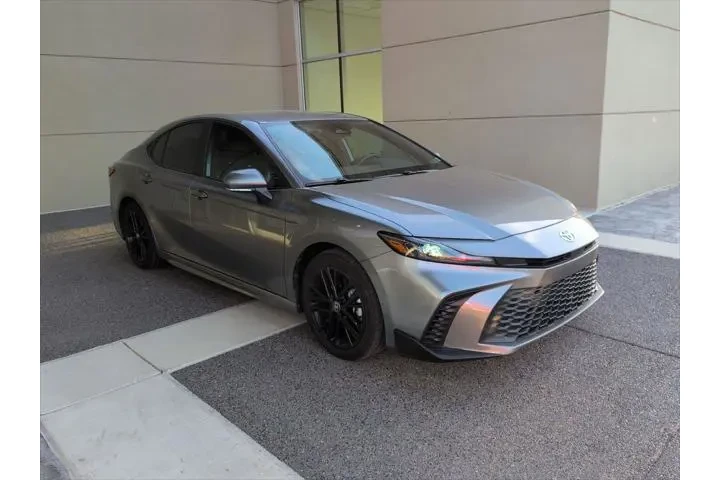 $34277 : Toyota Camry 2025 SE 4dr Sed image 6