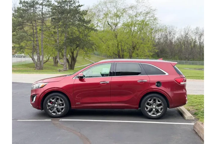 $6999 : 2016 Sorento SX V6 image 8