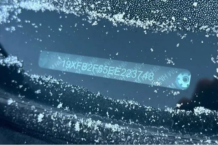 $9990 : Honda Civic 2014 LX 4dr Seda image 8