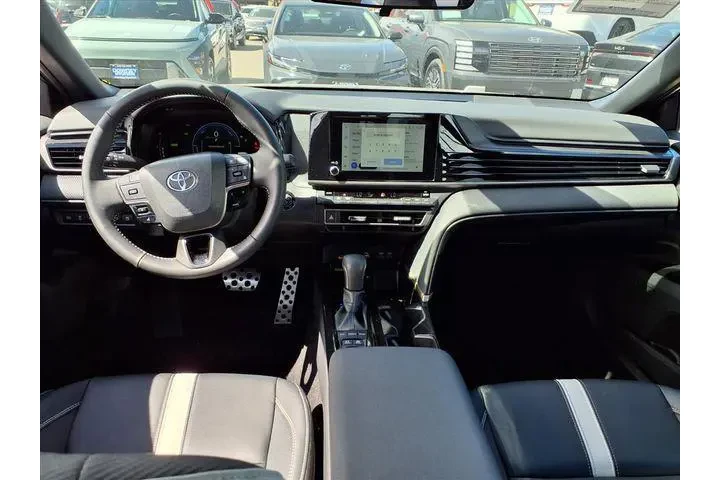 $29969 : Toyota Camry 2025 SE 4dr Sed image 10