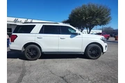 $35998 : Ford Expedition 2022 4x2 XLT thumbnail