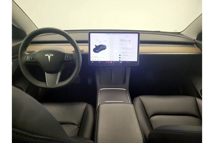 $27998 : Tesla Model 3 2021 AWD Long image 9