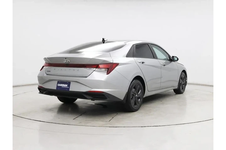 $18998 : Hyundai ELANTRA 2023 SEL 4dr image 8