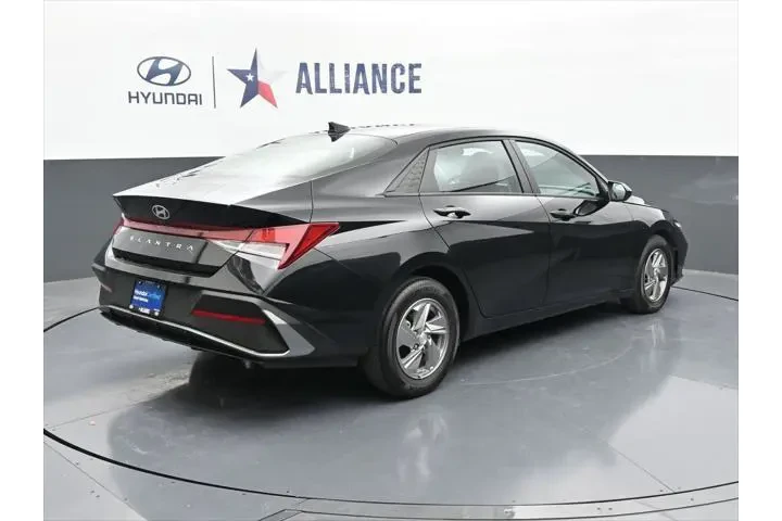 $20917 : Hyundai ELANTRA 2025 SE 4dr image 7