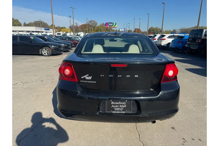 $5980 : 2013 Avenger 4dr Sdn SE image 3