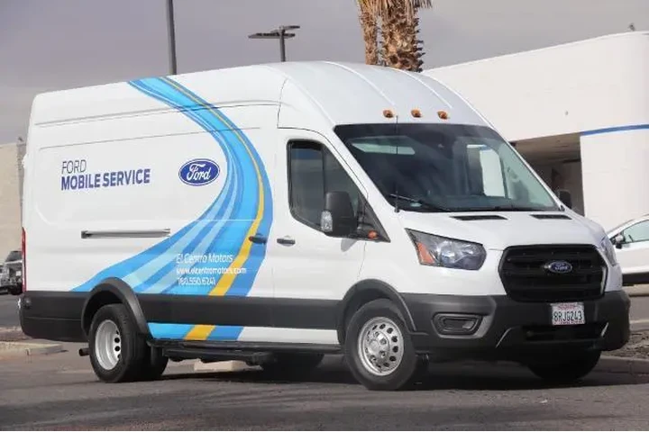 $18995 : Ford Escape Hybrid 2022 SE 4 image 7