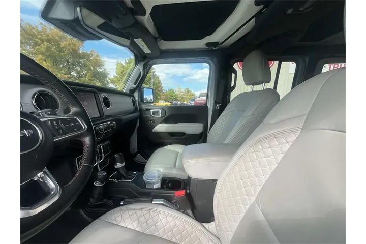 $37678 : Jeep Wrangler Unlimited 2022 image 10