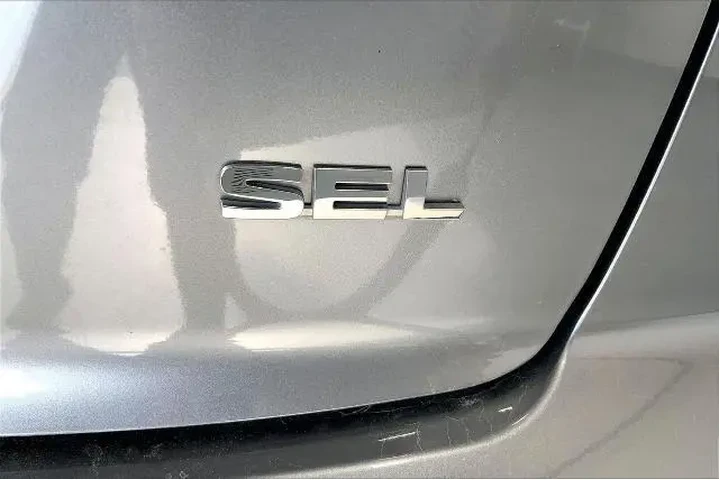 $20461 : Mitsubishi Eclipse Cross 202 image 9