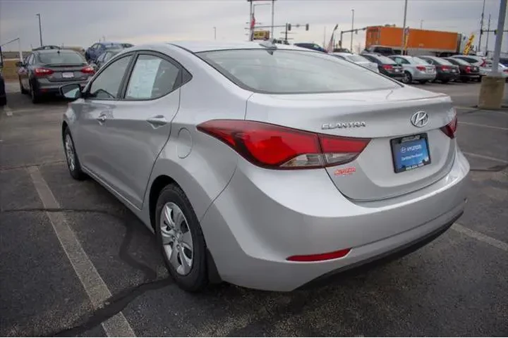 $4999 : Hyundai ELANTRA 2016 SE 4dr image 5