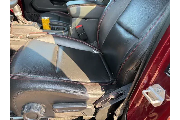 $36992 : Jeep Wrangler Unlimited 2021 image 7