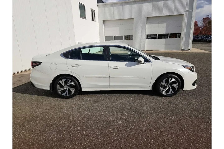 $21299 : Subaru Legacy 2022 AWD Premi image 7