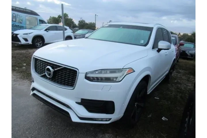 $15911 : Volvo XC90 2017 AWD T5 R-Des image 3