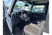 $15280 : Jeep Wrangler 2013 4x4 Sport thumbnail
