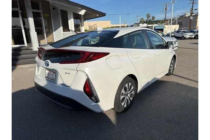 $26900 : Toyota Prius Prime 2021 LE 4 image 7