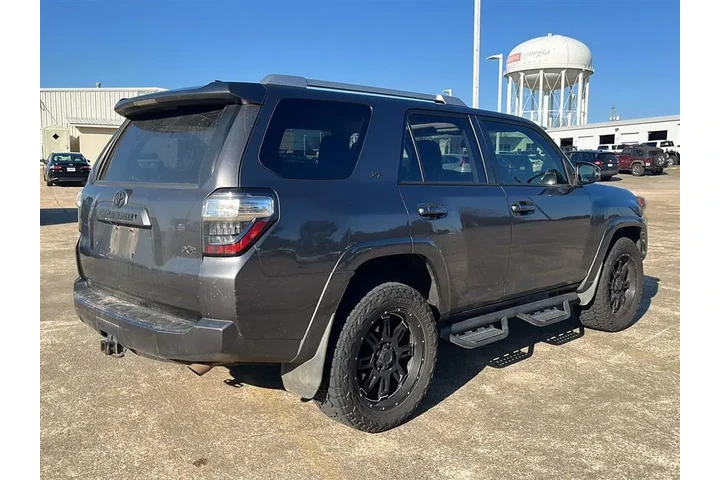 $25102 : Toyota 4Runner 2018 4x4 SR5 image 3