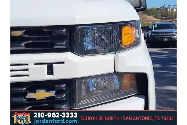 $27107 : Chevrolet Silverado 1500 Lim image 10