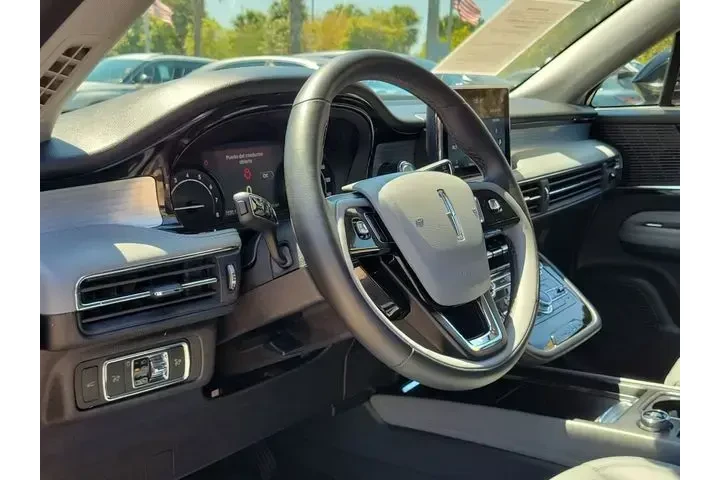 $24990 : Lincoln Corsair 2022 Standar image 9