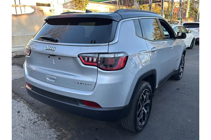 $23990 : Jeep Compass 2025 4x4 Limite image 5