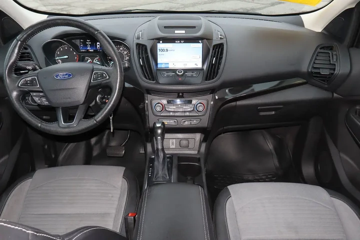 $9949 : 2017 Escape SE FWD image 10