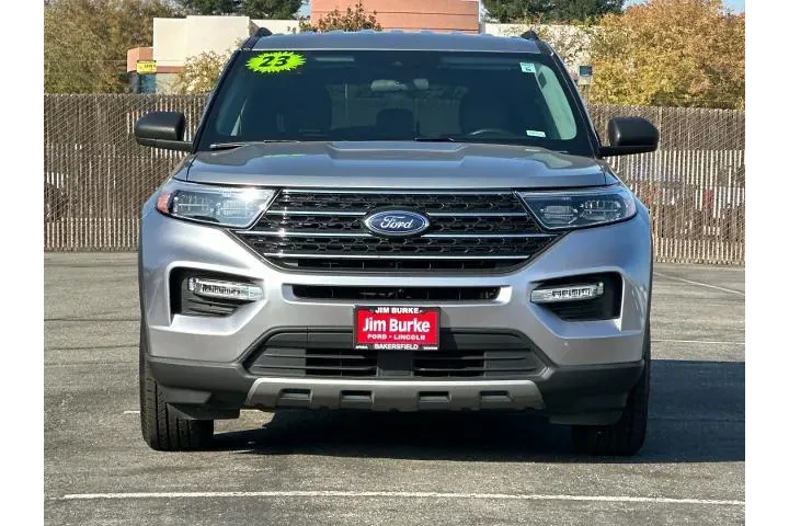 $30945 : Ford Explorer 2023 AWD XLT 4 image 9