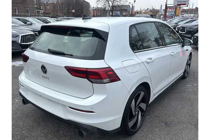 $24990 : Volkswagen Golf GTI 2024 S 4 image 8