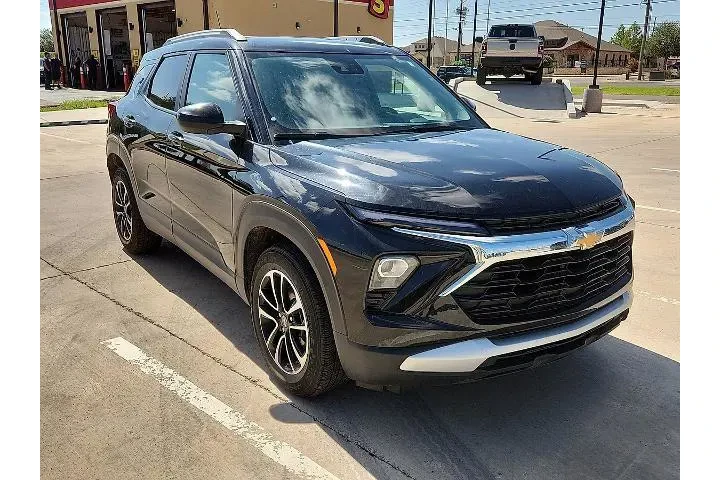$21990 : Chevrolet Trailblazer 2024 L image 3