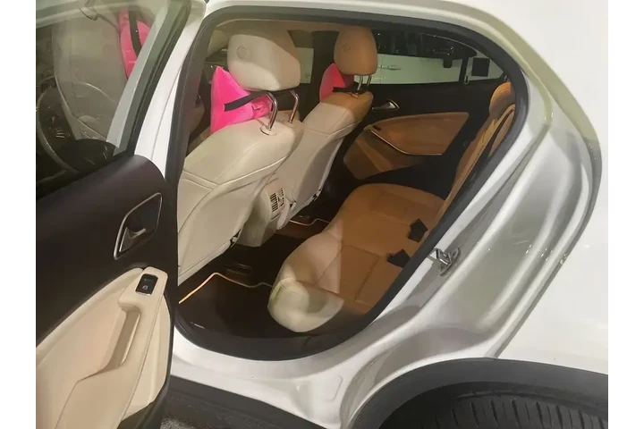 $18917 : Mercedes-Benz GLA 2020 GLA 2 image 6