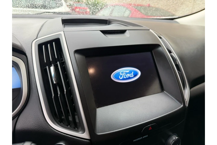 $8490 : 2020 Edge SEL image 7