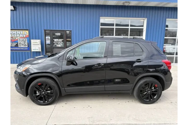 $18990 : 2021 Trax LT image 2