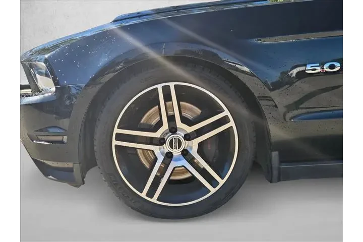 $17995 : Ford Mustang 2012 GT Premium image 8