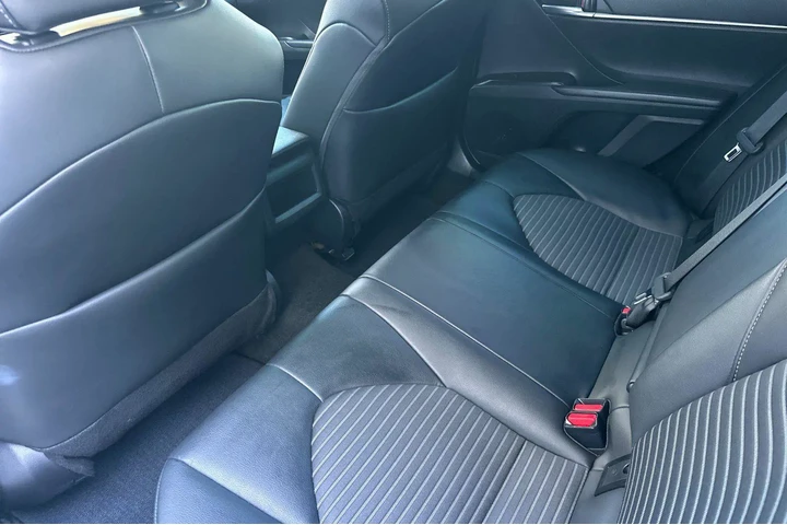 $25900 : Toyota Camry 2024 SE 4dr Sed image 6