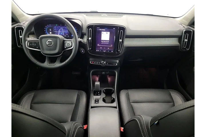 $29998 : Volvo XC40 2024 AWD B5 Core image 9