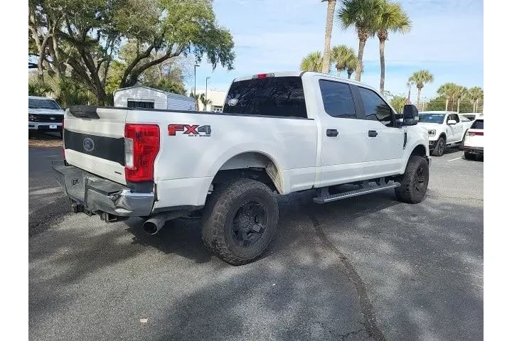 $18900 : Ford F-250 Super Duty 2017 4 image 2