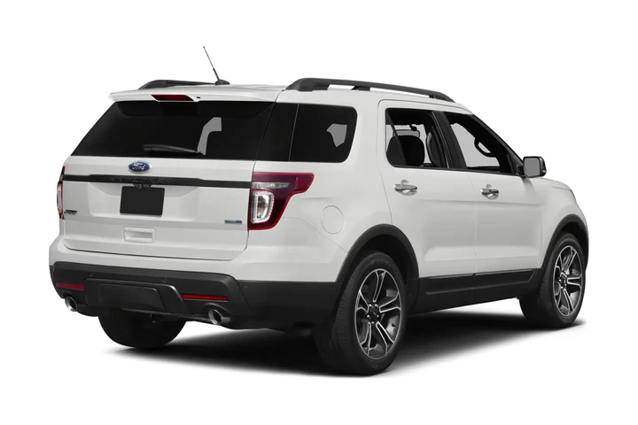 2015 Explorer Sport image 2
