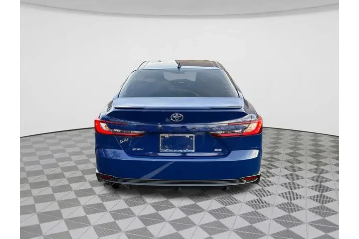 $26523 : Toyota Camry 2025 SE 4dr Sed image 6