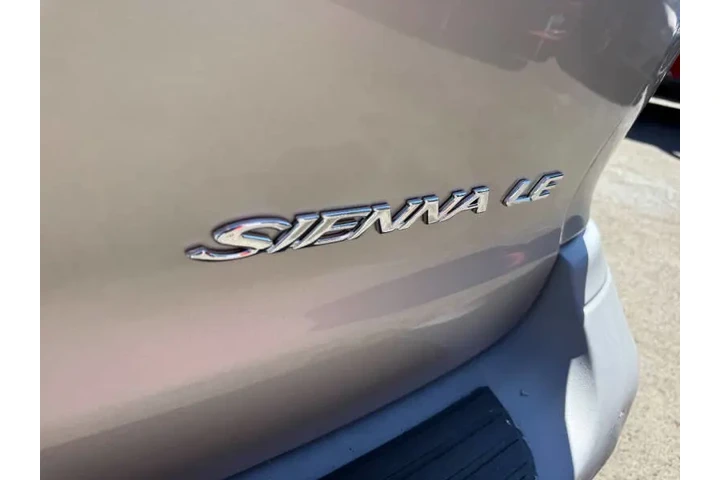 $5995 : 2001 Sienna LE image 10