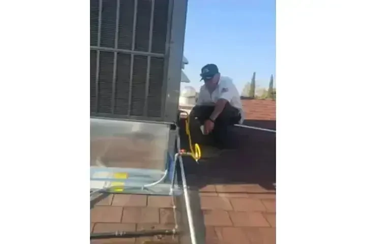 REPARACIÓN DE A/C image 2