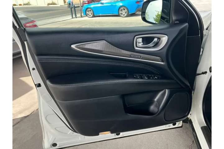 2020 QX60 PURE AWD image 10