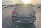 $17000 : Hyundai SANTA FE Sport 2018 thumbnail