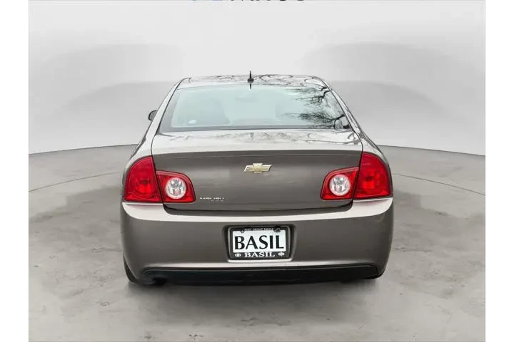 $7999 : Chevrolet Malibu 2011 LS 4dr image 4