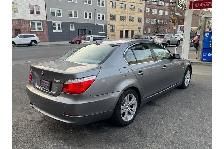 $8995 : 2009 5 Series 528i xDrive image 6