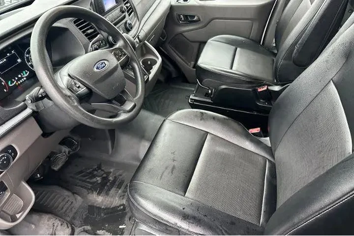 $35991 : Ford Transit 2023 250 3dr SW image 10