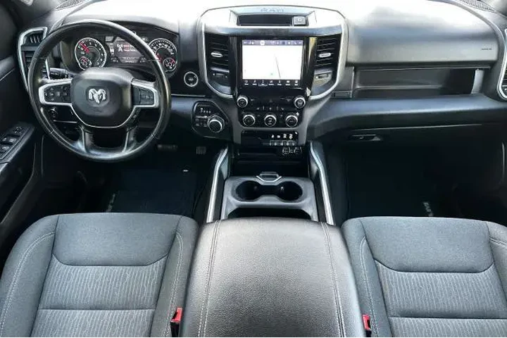 $37995 : Ram 1500 2022 4x4 Big Horn 4 image 3