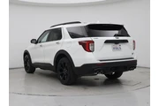 $32998 : Ford Explorer 2021 AWD ST 4d thumbnail